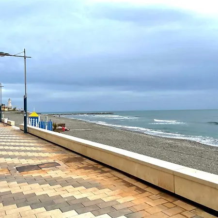 Modern Apartment Steps From The Beach Torrox Exterior foto